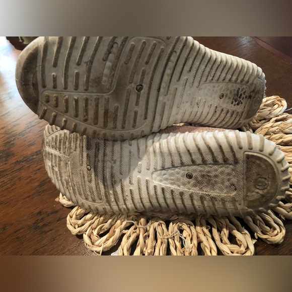 Hype shimmering pink slip on sneakers for casual wear size 9 - Picture 4 of 4